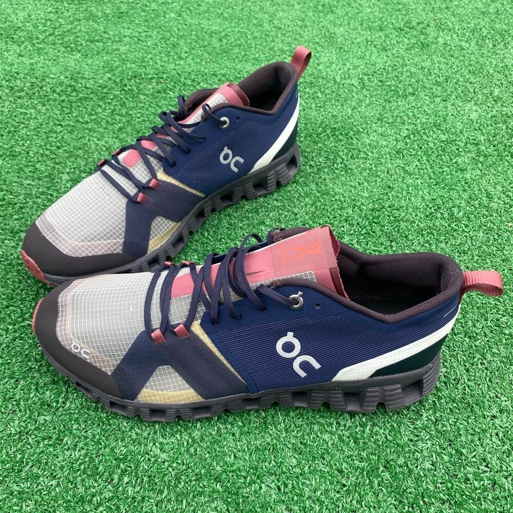 ON CLOUD X SHIFT - Women’s Running Shoes - SIZE 10